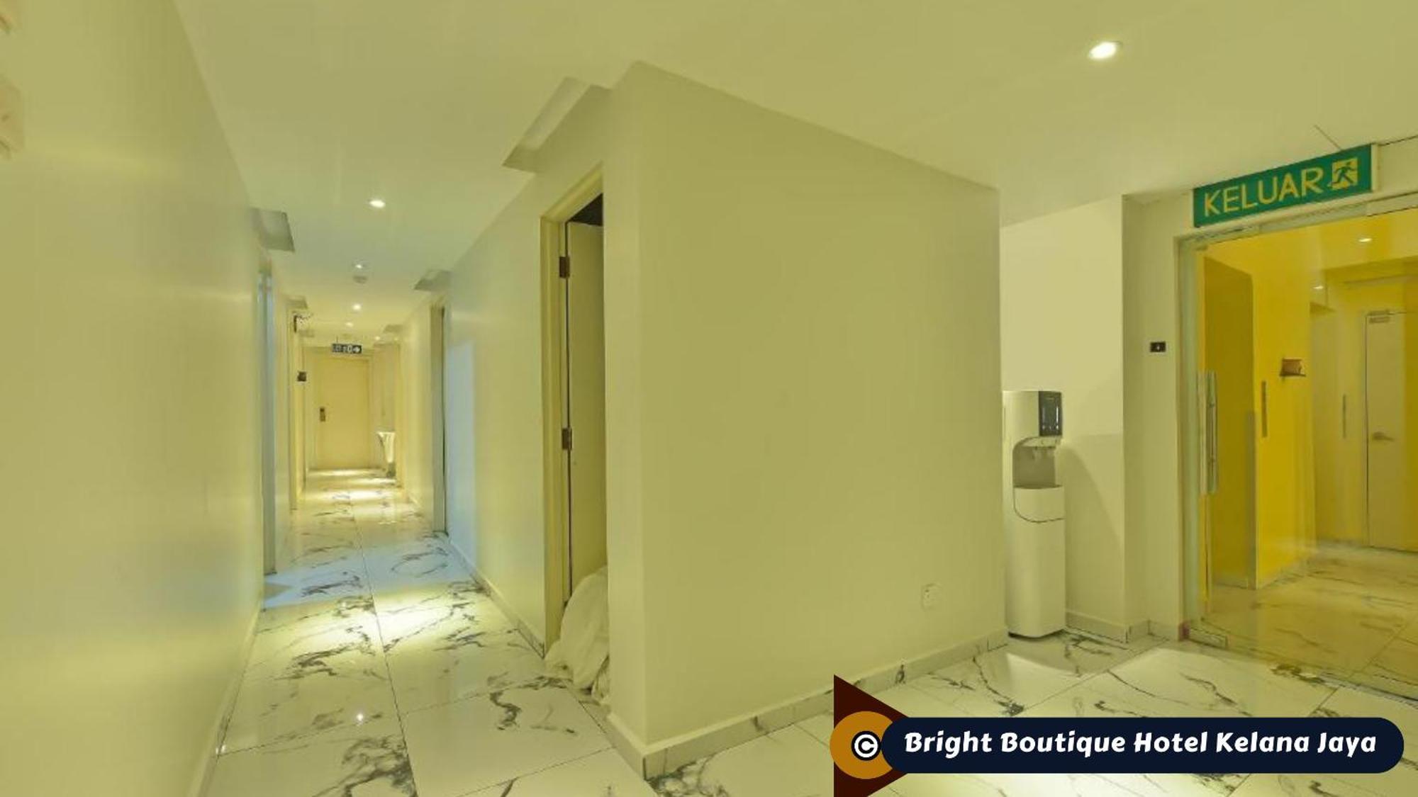 Bright Boutique Hotel Kelana Jaya بيتالينغ جايا المظهر الخارجي الصورة