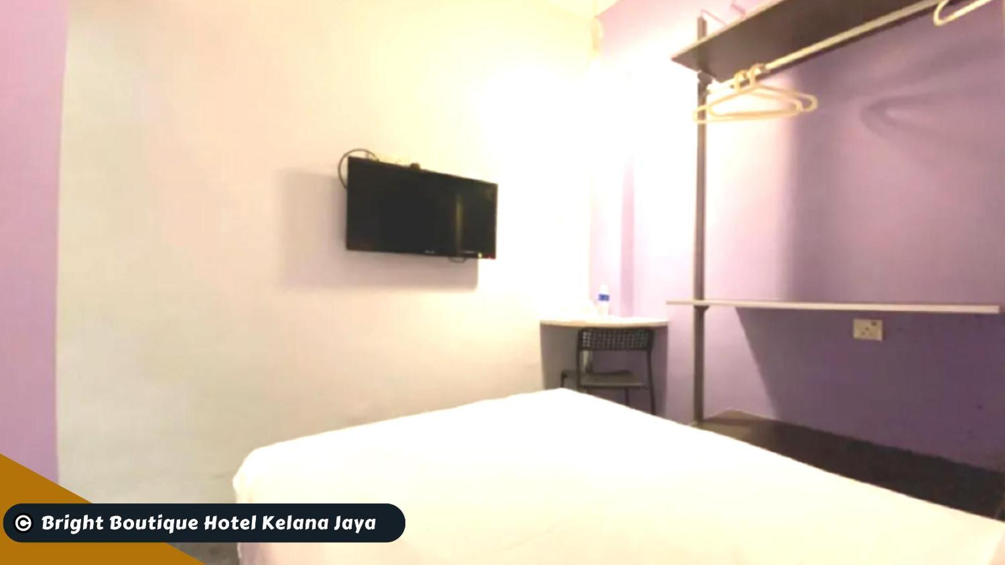 Bright Boutique Hotel Kelana Jaya بيتالينغ جايا المظهر الخارجي الصورة