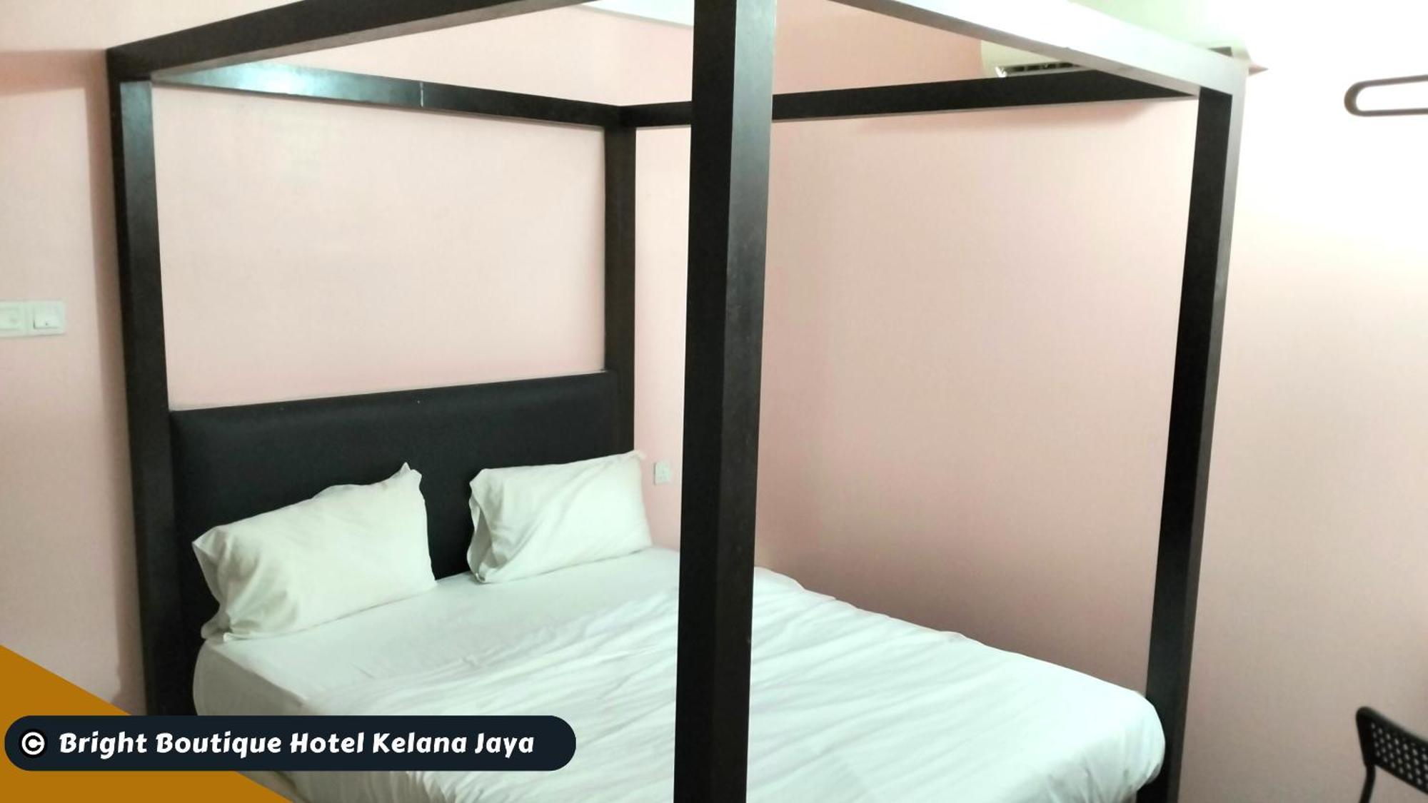 Bright Boutique Hotel Kelana Jaya بيتالينغ جايا المظهر الخارجي الصورة
