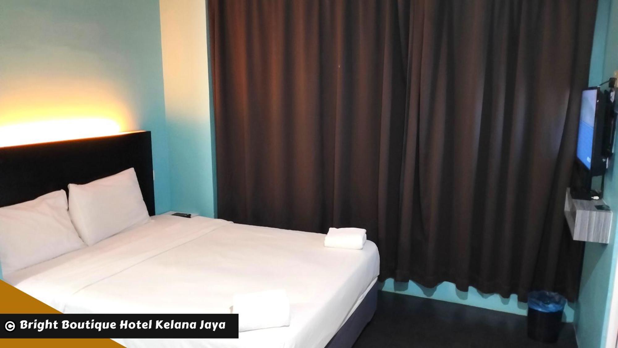 Bright Boutique Hotel Kelana Jaya بيتالينغ جايا المظهر الخارجي الصورة