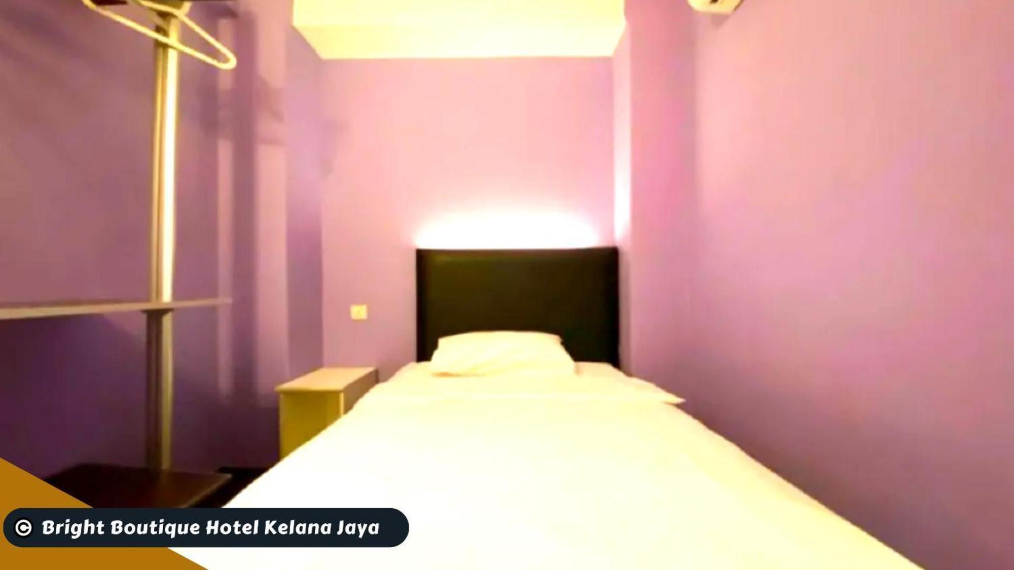 Bright Boutique Hotel Kelana Jaya بيتالينغ جايا المظهر الخارجي الصورة